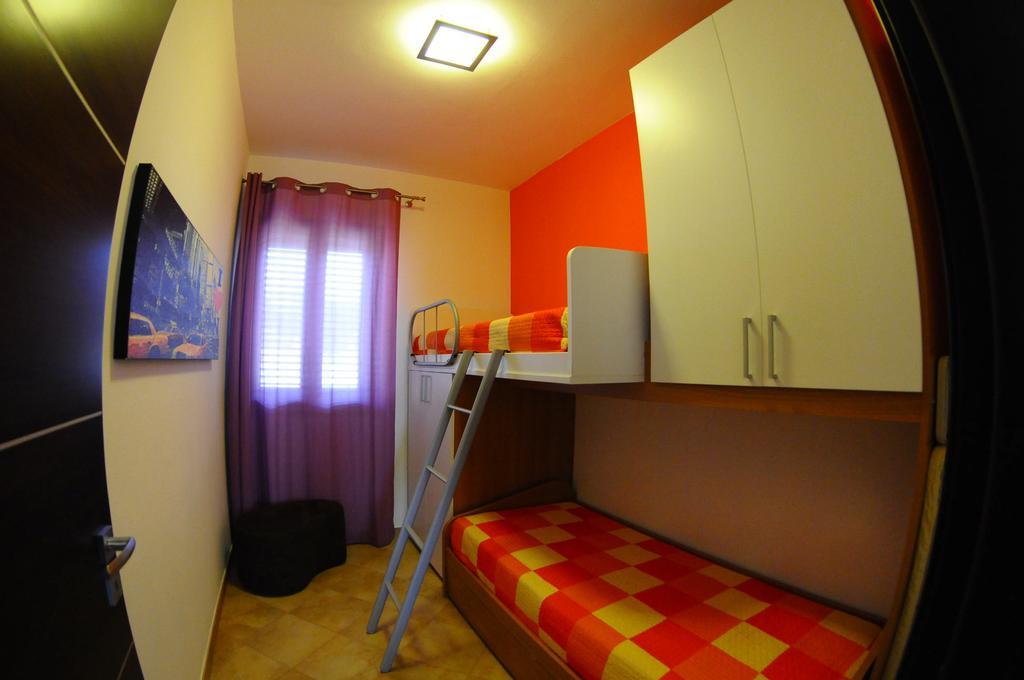 Villa Pedra Do Sol Balestrate Habitación foto